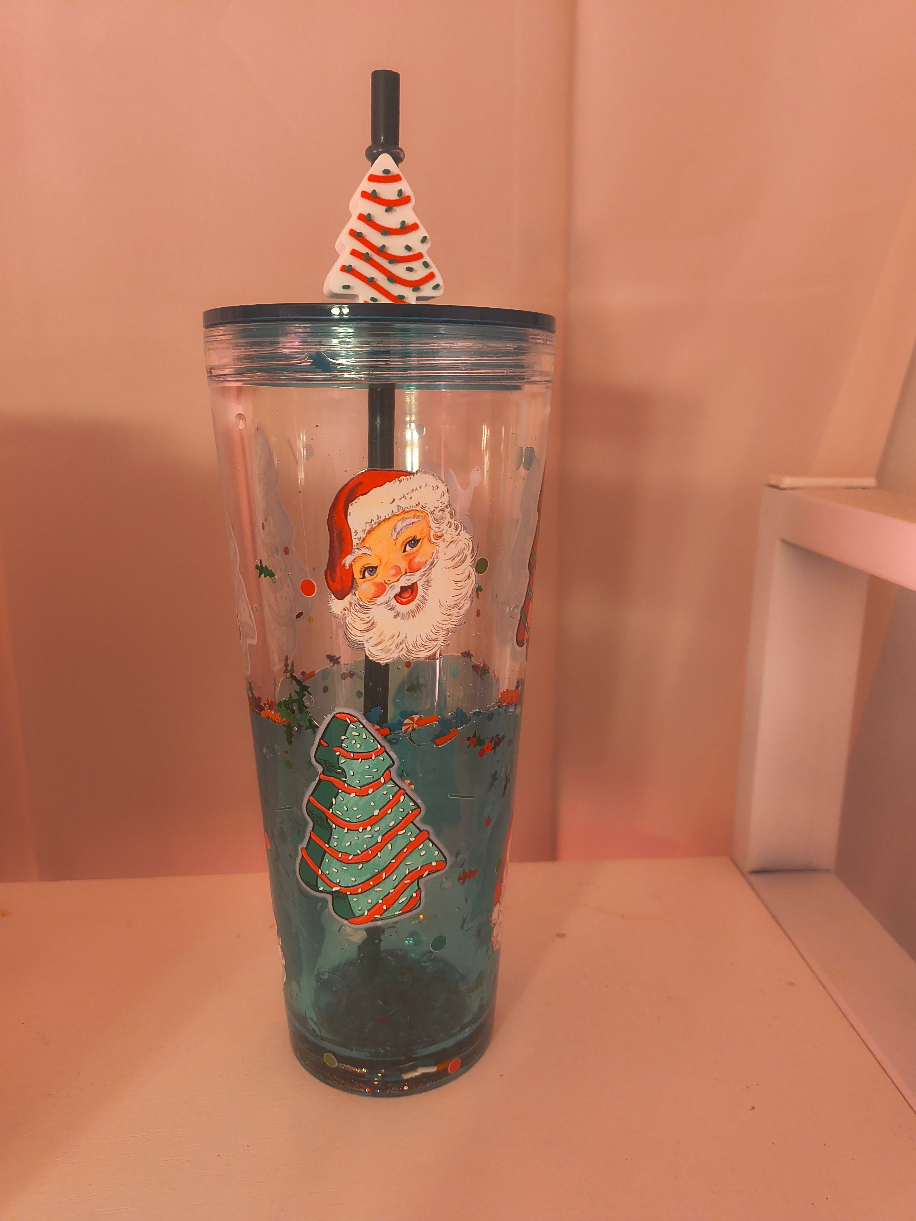 26 ounce double wall acrylic lava cup with straw topper